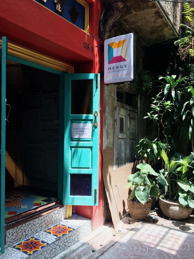 Stash Hostel Bangkok Exterior photo