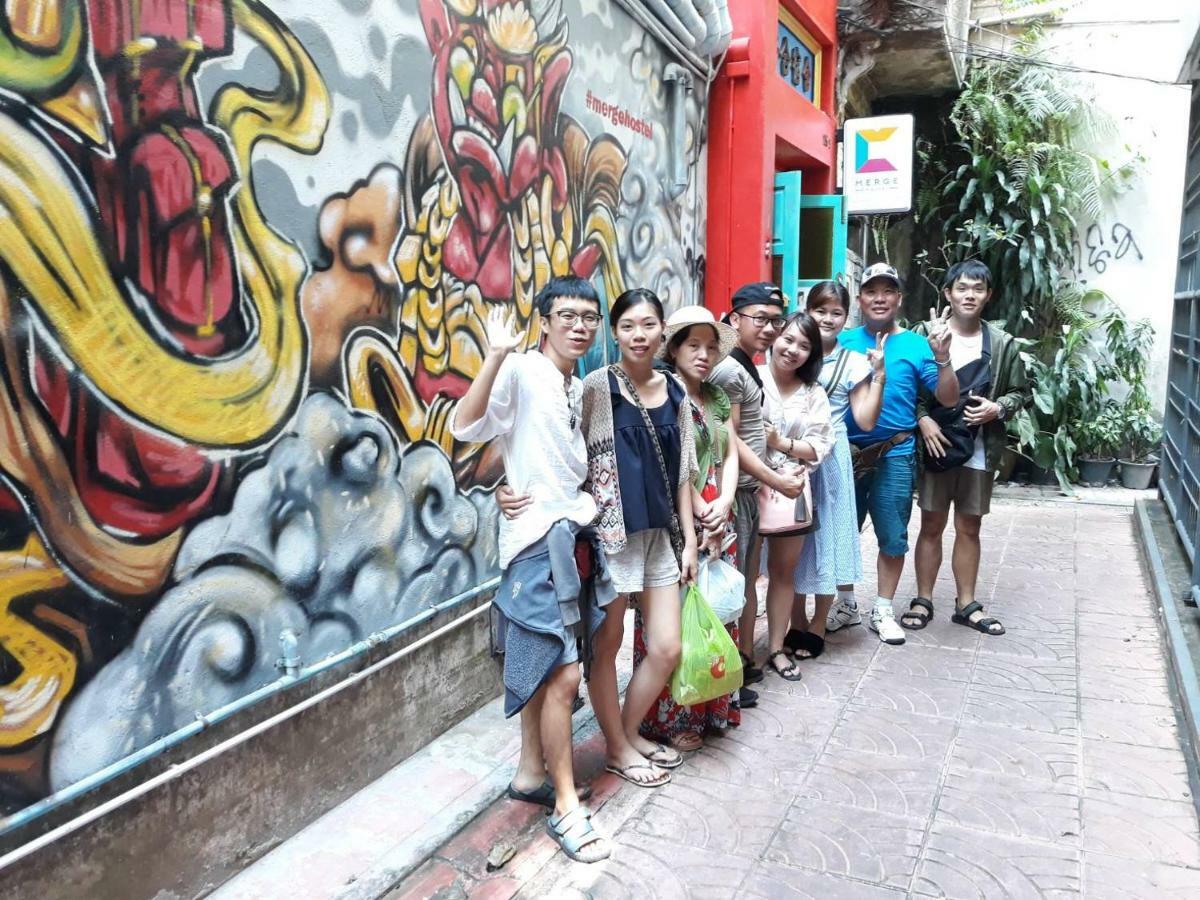 Stash Hostel Bangkok Exterior photo